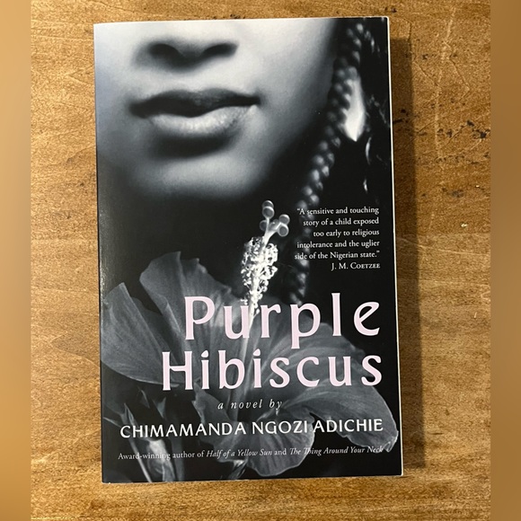 6/$30 Purple Hibiscus by Chimamanda Ngozi Adichie paperback book - Picture 1 of 4